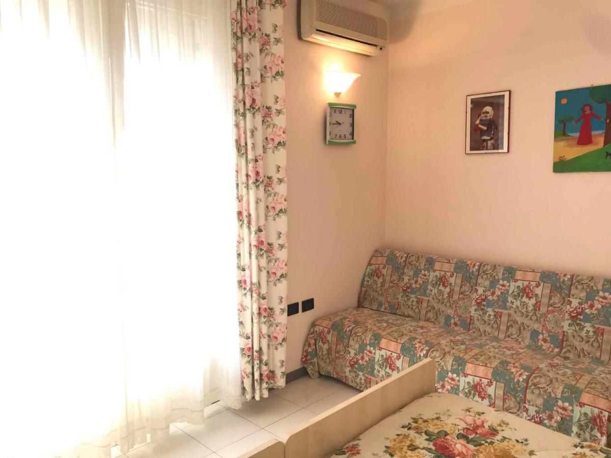 Apartment In Lazise/Gardasee 21982 מראה חיצוני תמונה